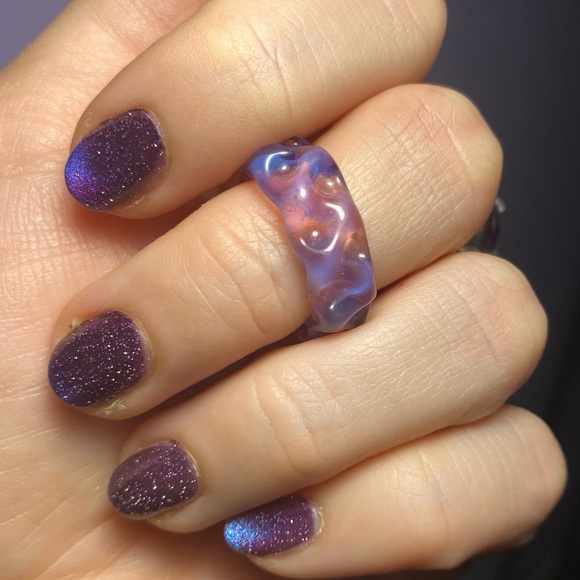 “CORAL MIRAGE” UNIQUE IMPORTED ARTISAN GLASS RING - Picture 2 of 12